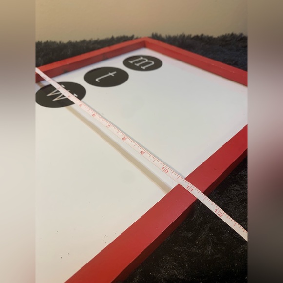 🚙📦💨
• Weekly Dry-Erase board Planner 📆 - Picture 4 of 4